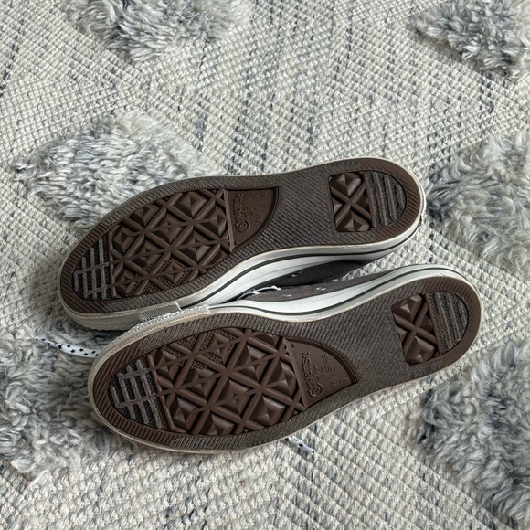 Converse - Picture 10 of 10